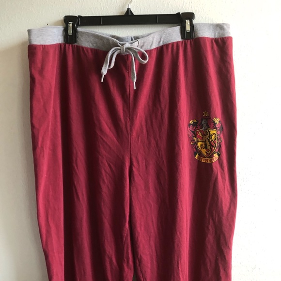 Universal Studios Harry Potter Gryffindor Lounge Pajama Pants 2XL Burgundy Gray - Picture 2 of 10